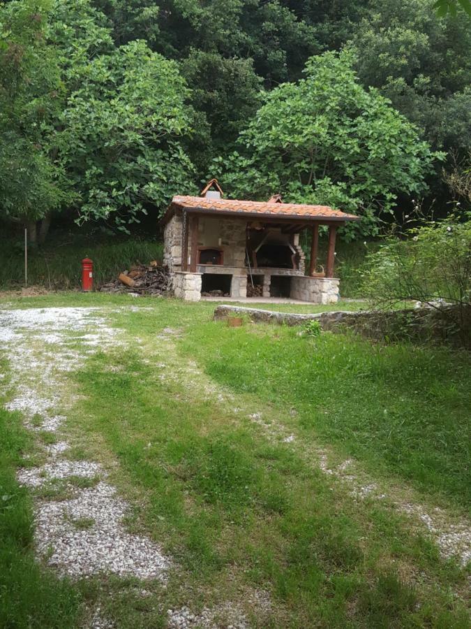 La Casa Della Quercia ξενώνας Lorenzana Εξωτερικό φωτογραφία