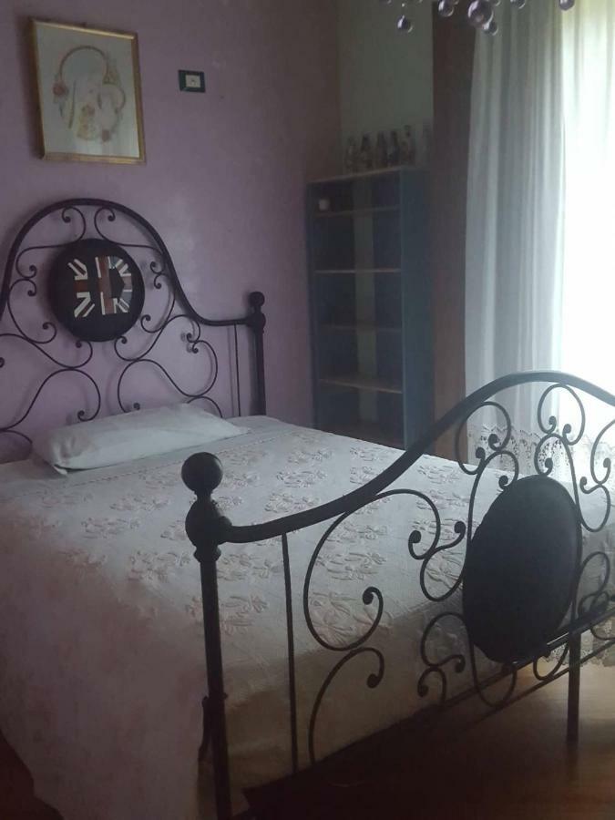 La Casa Della Quercia ξενώνας Lorenzana Εξωτερικό φωτογραφία